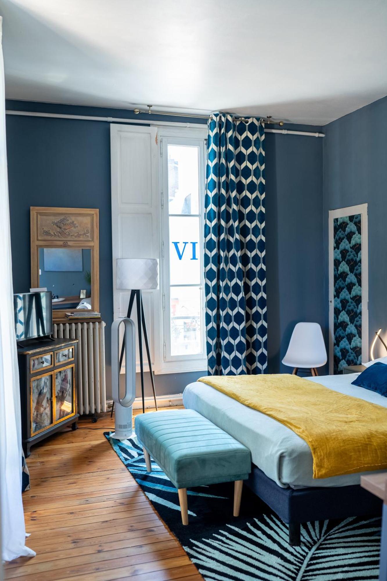 Hotel Le Henri II Le Mans Zewnętrze zdjęcie