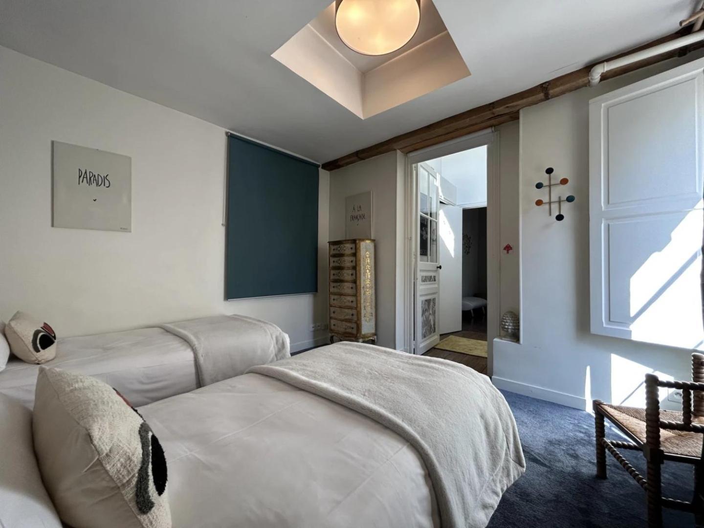 Hotel Le Henri II Le Mans Zewnętrze zdjęcie