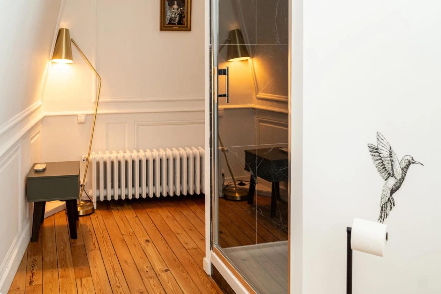 Hotel Le Henri II Le Mans Zewnętrze zdjęcie