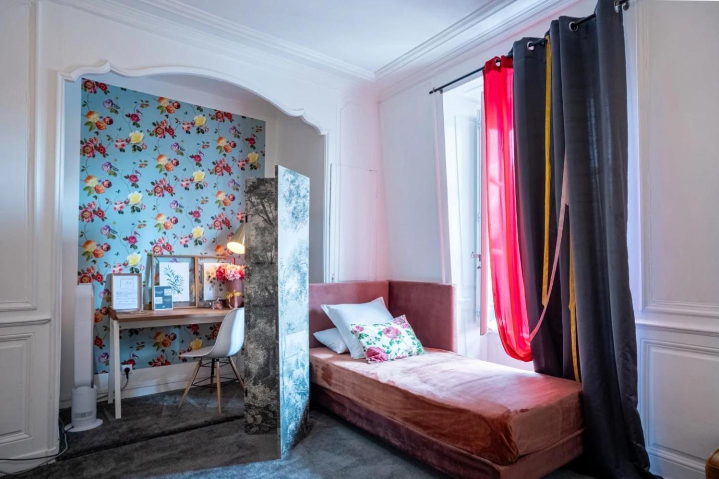 Hotel Le Henri II Le Mans Zewnętrze zdjęcie