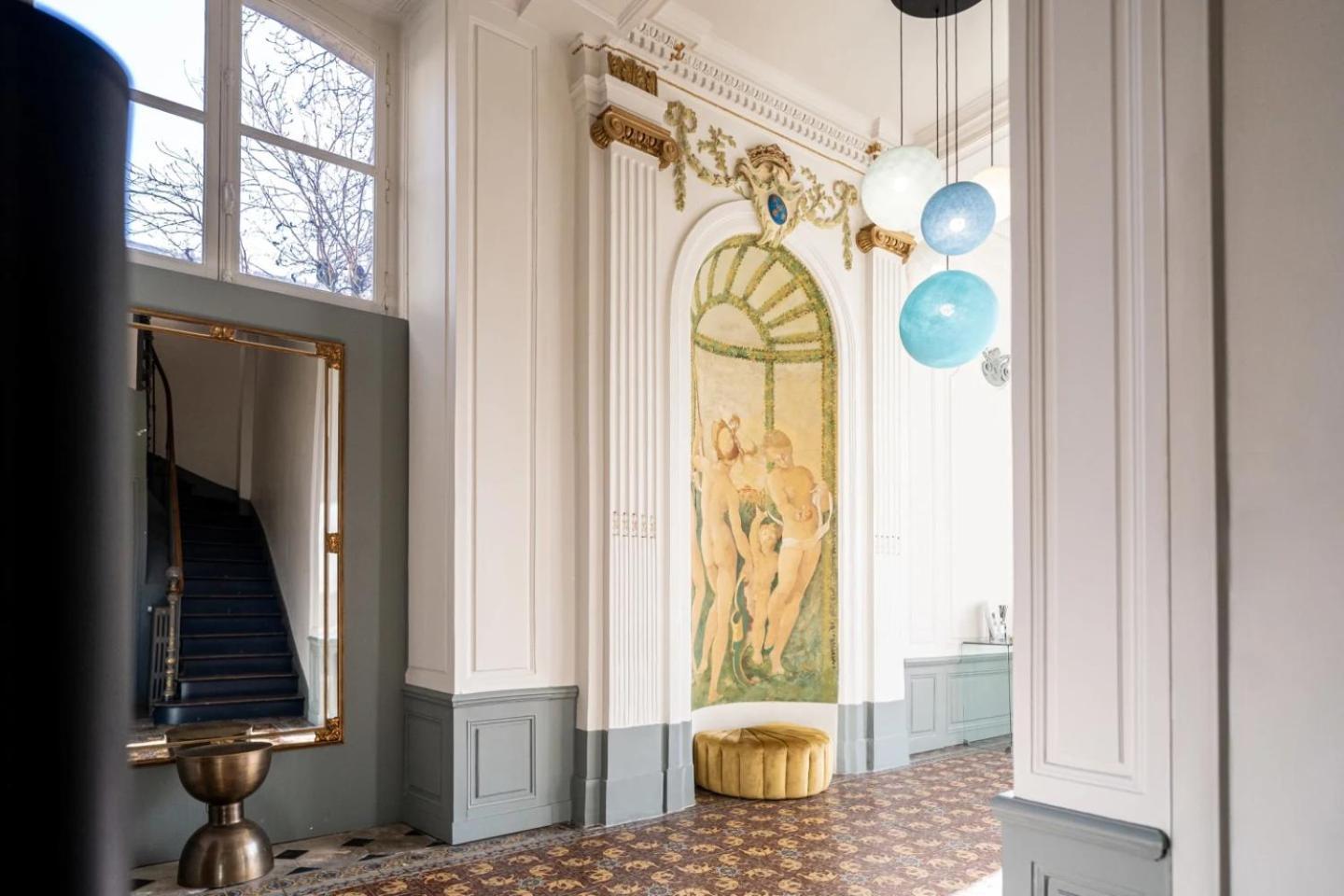 Hotel Le Henri II Le Mans Zewnętrze zdjęcie